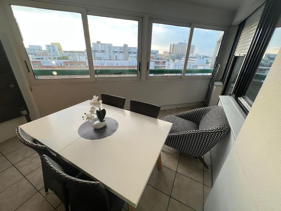 Appartement 3 Chambres Evry Plein Centre Ville Екстер'єр фото