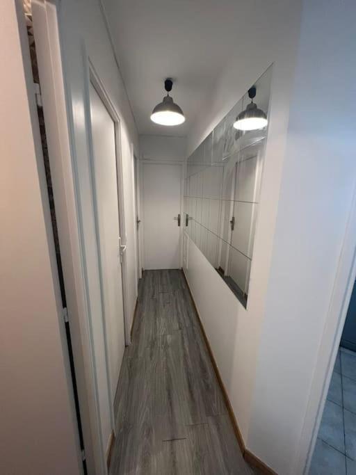 Appartement 3 Chambres Evry Plein Centre Ville Екстер'єр фото