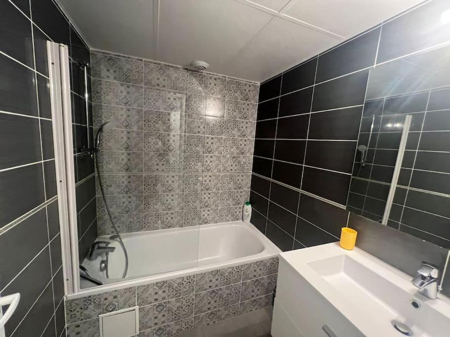 Appartement 3 Chambres Evry Plein Centre Ville Екстер'єр фото